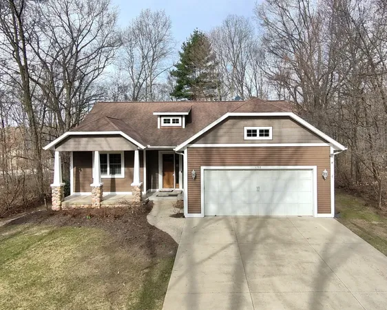 $694,500 | 6288 Hawthorne Court, Saugatuck, MI 49453