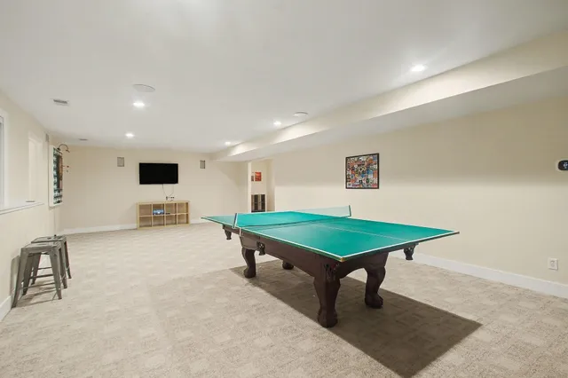 $700,000 | 6288 Hawthorne Court, Saugatuck, MI 49453