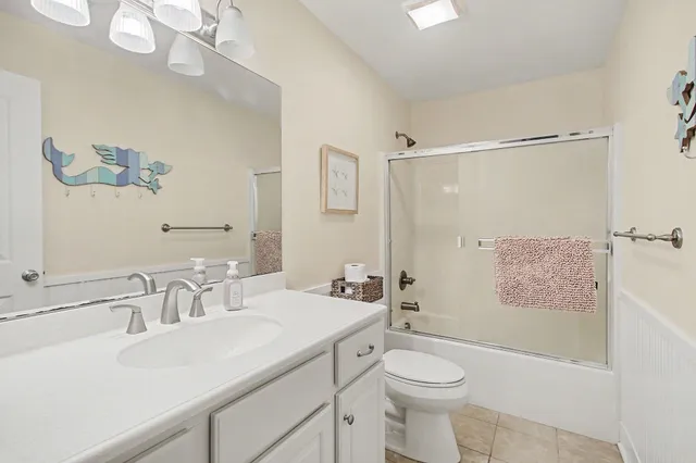 $700,000 | 6288 Hawthorne Court, Saugatuck, MI 49453