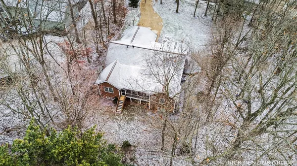 $694,500 | 6288 Hawthorne Court, Saugatuck, MI 49453