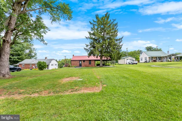 $225,000 | 15029 Clear Spring Road, Williamsport, MD 21795