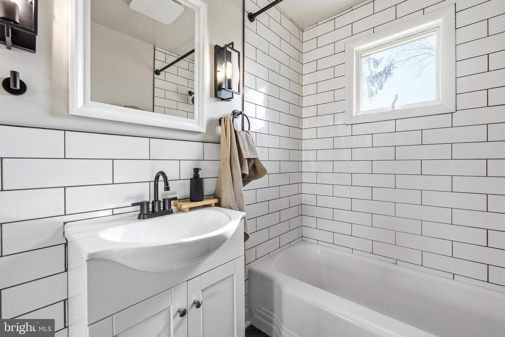 15029 Clear Spring Road Williamsport, MD 21795 - Photo 9 of 26