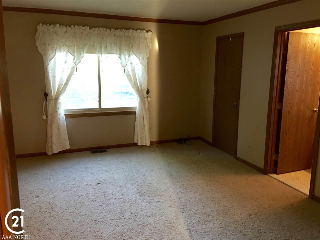 46946 Barbara Road Macomb, MI 48044 - Photo 29 of 50