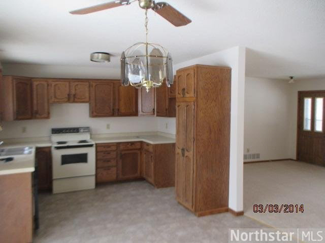 375 Lawrence Street Prescott, WI 54021 - Photo 5 of 15 Gallery Image 5