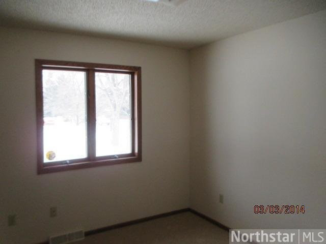 375 Lawrence Street Prescott, WI 54021 - Photo 9 of 15 Gallery Image 9