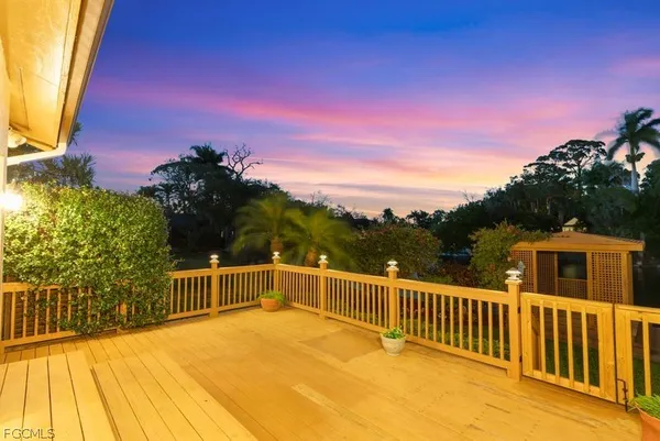 $910,900 | 12423 McGregor Woods Circle, Fort Myers, FL 33908