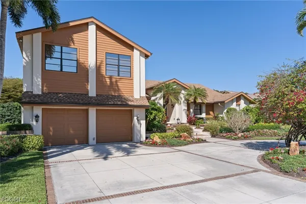 $910,900 | 12423 McGregor Woods Circle, Fort Myers, FL 33908