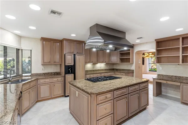 $910,900 | 12423 McGregor Woods Circle, Fort Myers, FL 33908