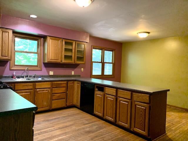 1335 Ivanhoe Road Ludington, MI 49431 - Photo 8 of 21 Kitchen