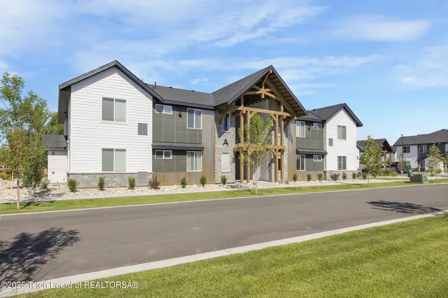 $349,000 | 201 East Ross Avenue, Unit D102, Driggs, ID 83422