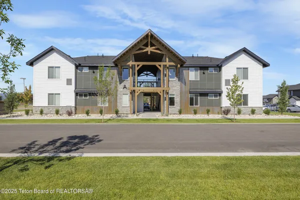 $339,000 | 201 East Ross Avenue, Unit D102, Driggs, ID 83422