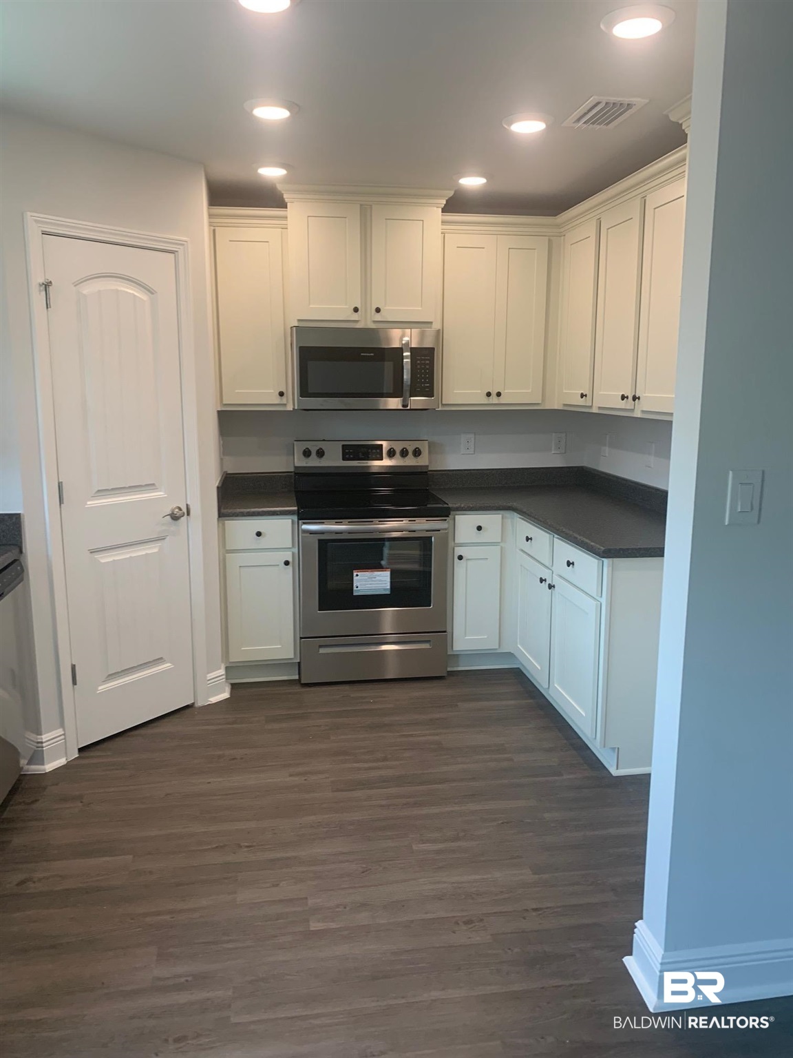 16154 Wishing Tree Court Foley, AL 36535 - Photo 5 of 12
