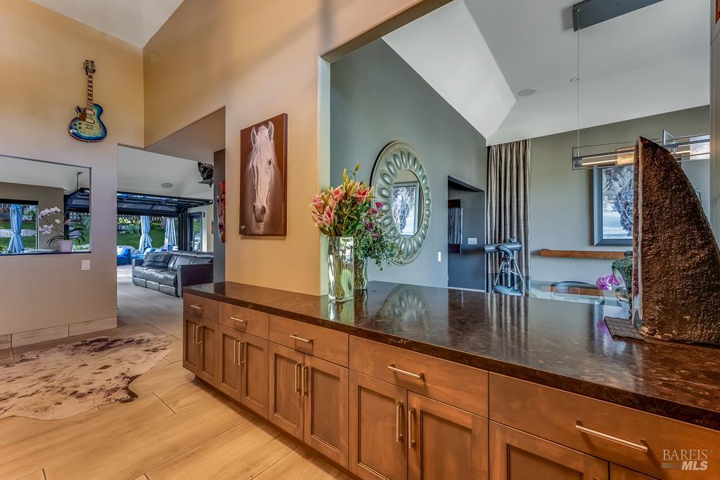 1515 San Ramon Way Santa Rosa, CA 95409 - Photo 5 of 75