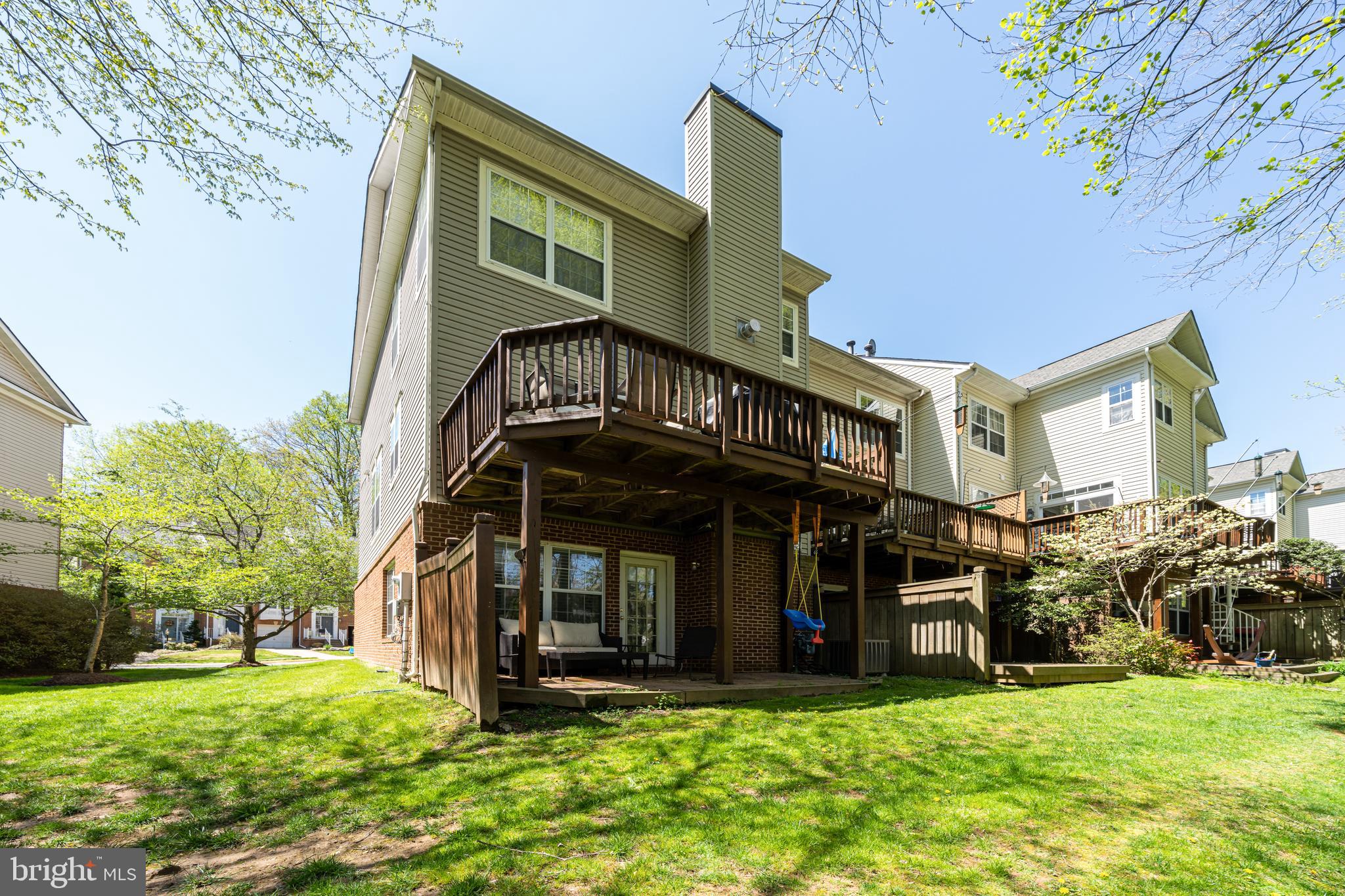 1229 Wild Hawthorn Way Reston, VA 20194 - Photo 28 of 29 Gallery Image 28