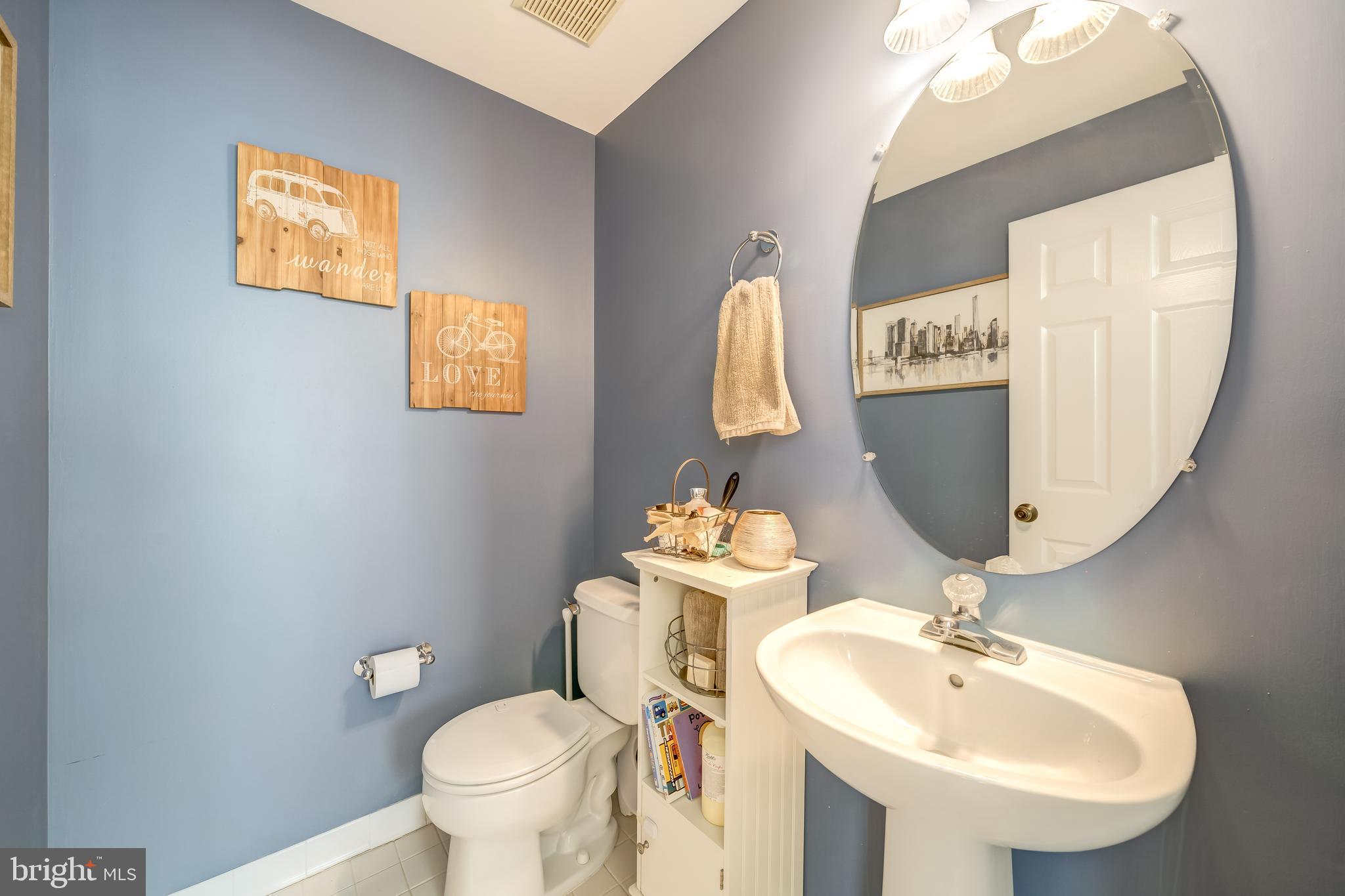 1229 Wild Hawthorn Way Reston, VA 20194 - Photo 9 of 29 Gallery Image 9