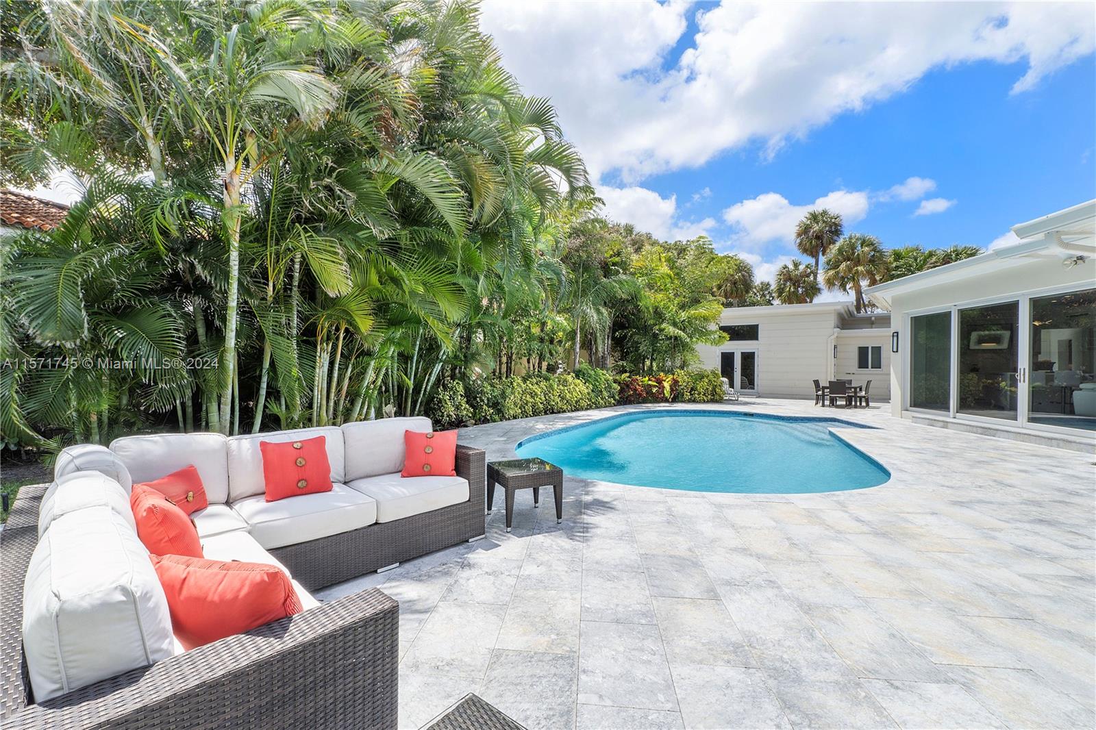 1200 Cocoanut Road Boca Raton, FL 33432 - Photo 19 of 25