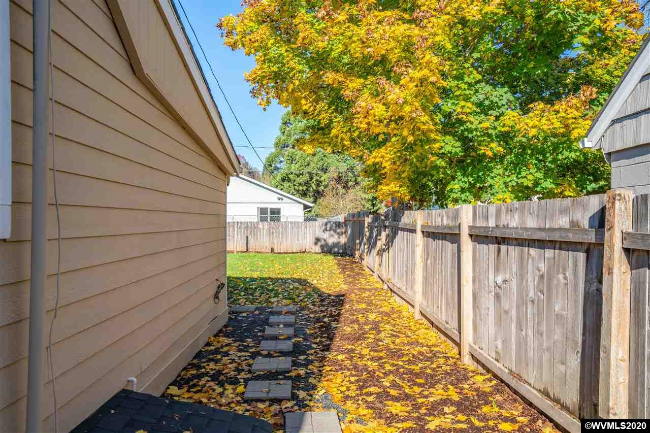 1363 Ruge Street Northwest Salem, OR 97304 - Photo 12 of 14