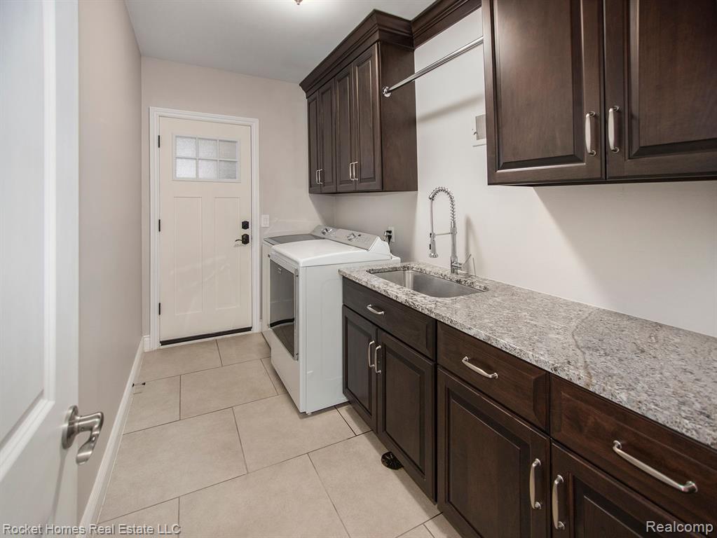 1282 Greenleaf Drive Rochester Hills, MI 48309 - Photo 15 of 30