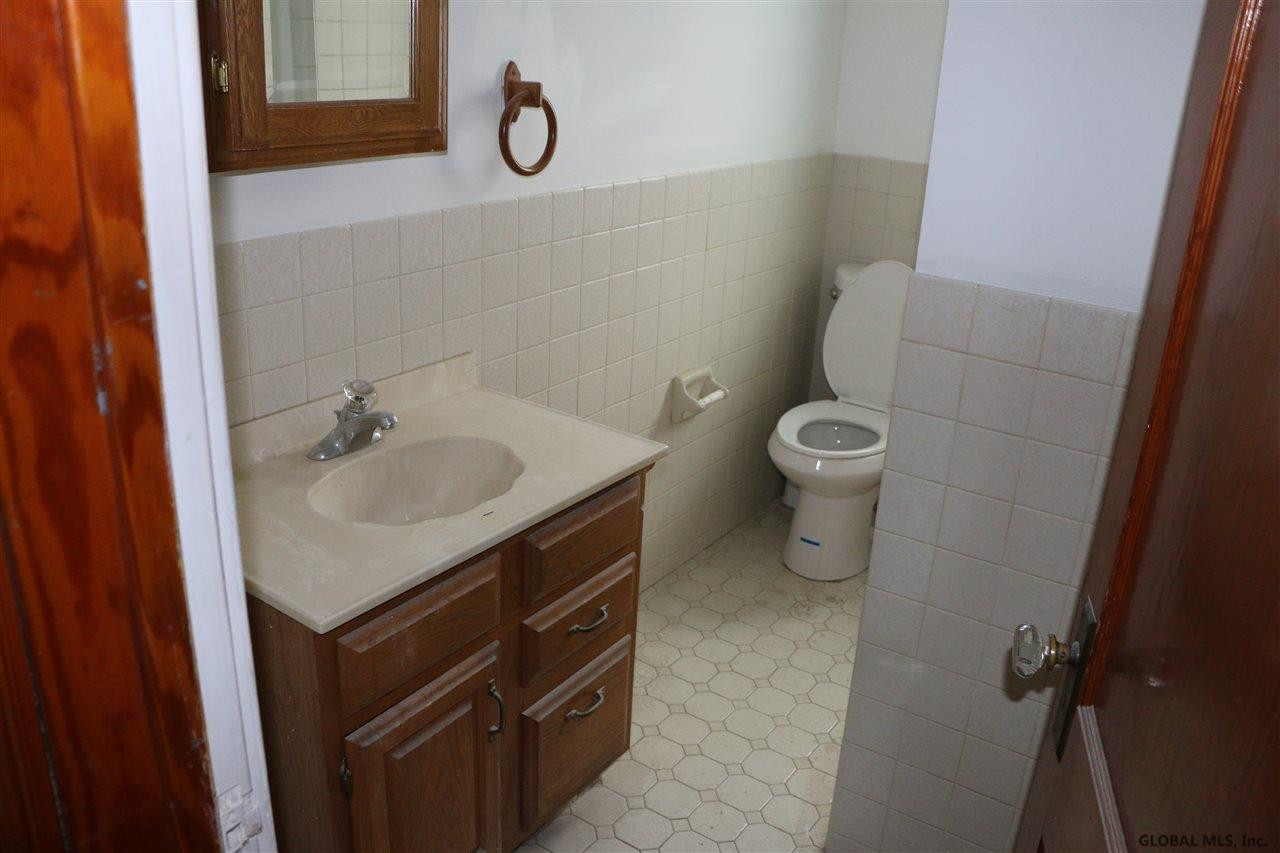 1154 Forest Road Schenectady, NY 12303 - Photo 11 of 16 Photo 11