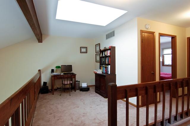 863 Barlina Road, Unit 863 Crystal Lake, IL 60014 - Photo 8 of 10
