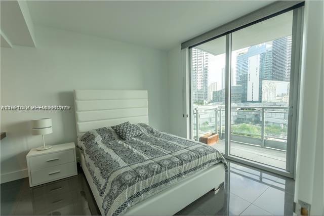 92 Southwest 3rd Street, Unit 1802 Miami, FL 33130 - Photo 7 of 19