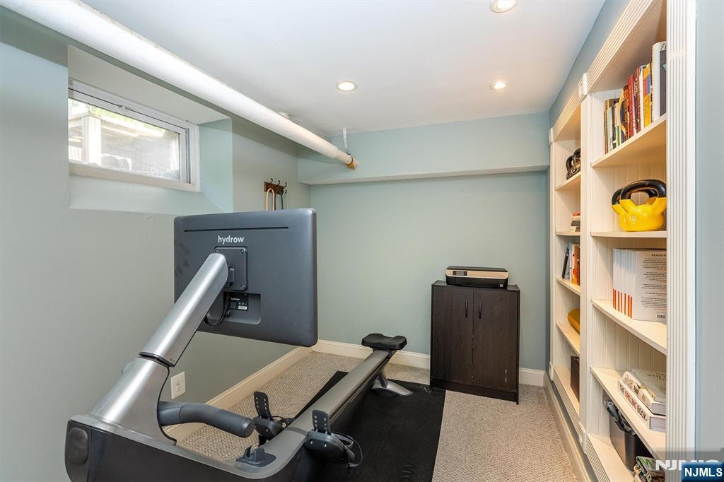 85 Hawthorne Avenue Glen Ridge, NJ 07028 - Photo 41 of 47