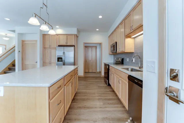 $2,295 | 3634 Angelus Way, Cross Plains, WI 53528