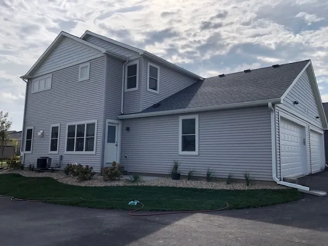 $2,295 | 3634 Angelus Way, Cross Plains, WI 53528