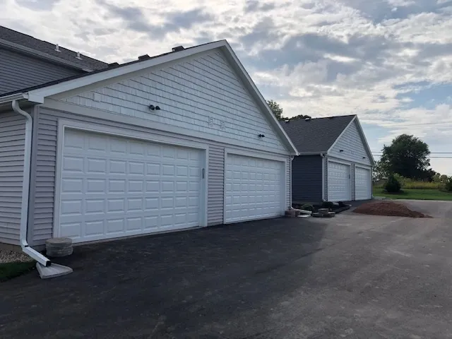 $2,295 | 3634 Angelus Way, Cross Plains, WI 53528