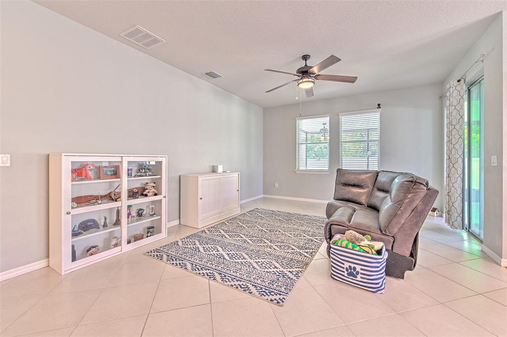 11130 Spring Point Circle Riverview, FL 33579 - Photo 15 of 57 Gallery Image 15