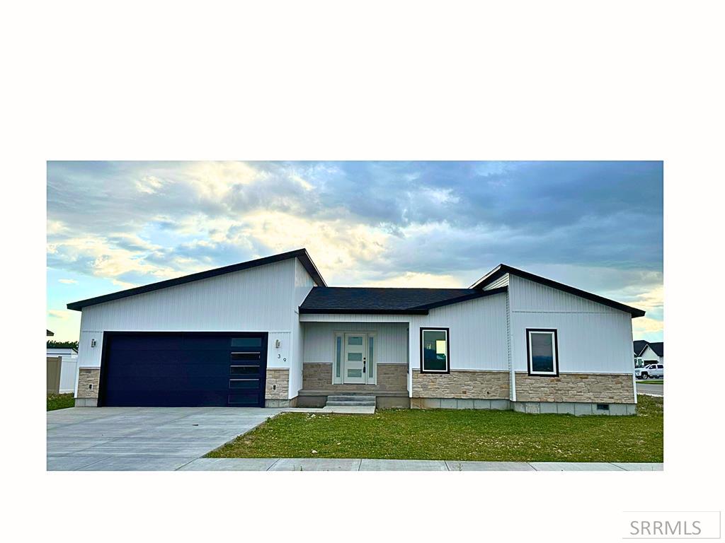 41 North Currant Lane Rigby, ID 83442 - Photo 1 of 1 Main View