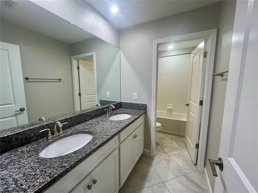 25149 Lambrusco Loop Lutz, FL 33559 - Photo 26 of 31