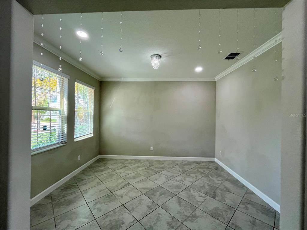 25149 Lambrusco Loop Lutz, FL 33559 - Photo 5 of 31