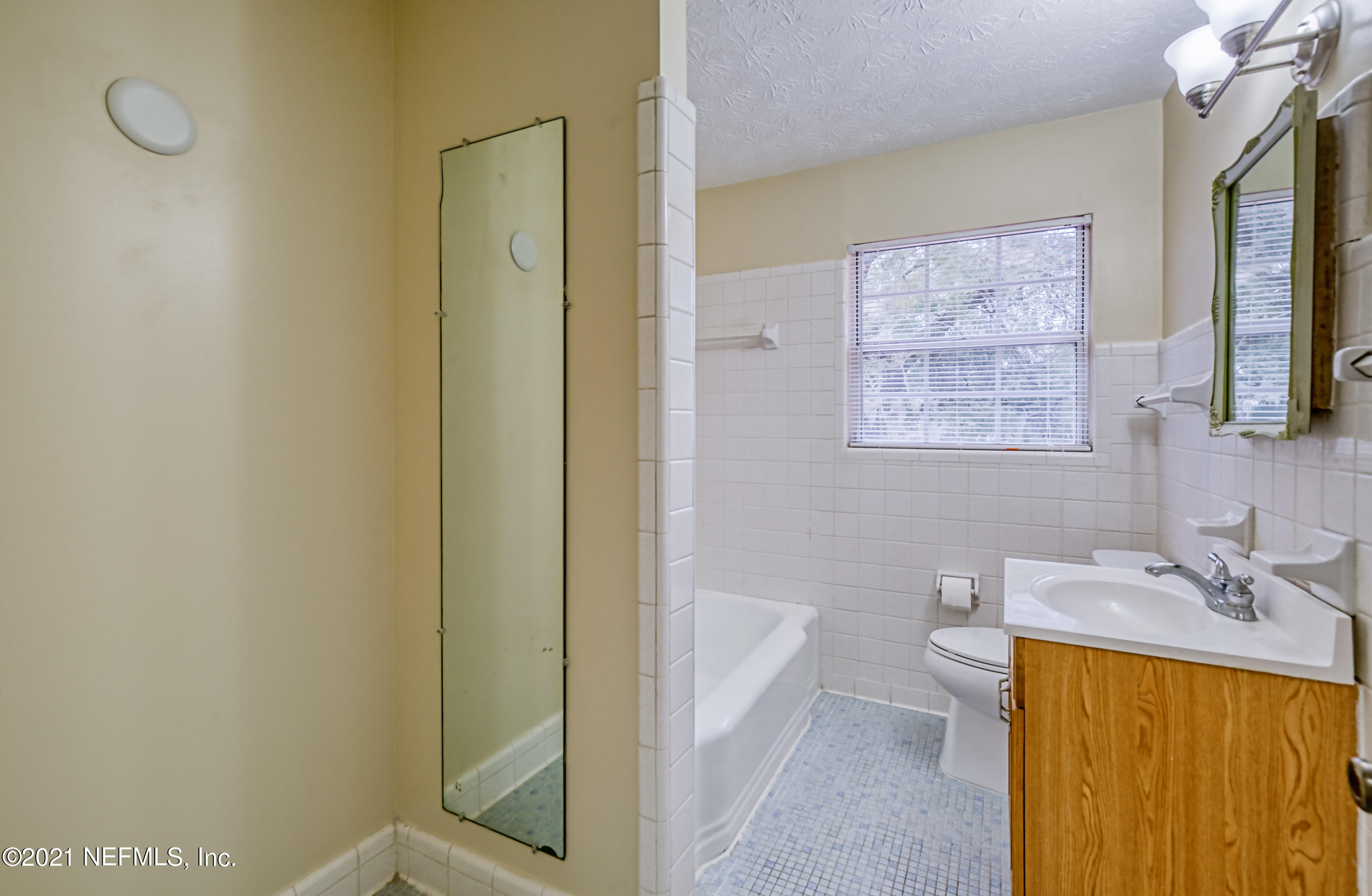 1043 Chapeau Road Jacksonville, FL 32211 - Photo 28 of 50 D0DC6B08-43A5-4BB0-AC85-93E76D2DDF9A
