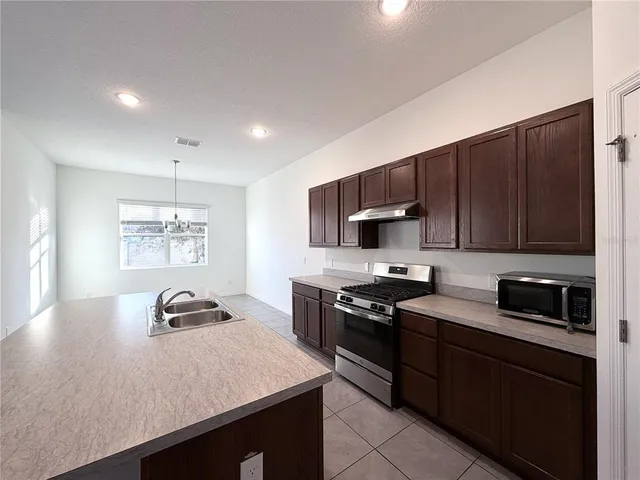 $2,850 | 2012 Raulerson Court, Apopka, FL 32712