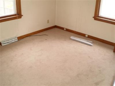 439 North Indiana Street Griffith, IN 46319 - Photo 8 of 10 398x298