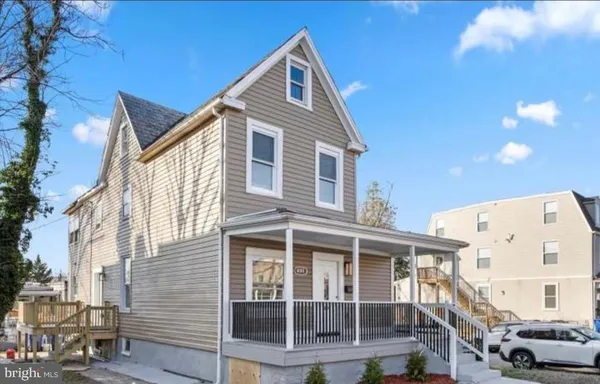 $1,100 | 400 South Augusta Avenue, Unit 1, Baltimore, MD 21229
