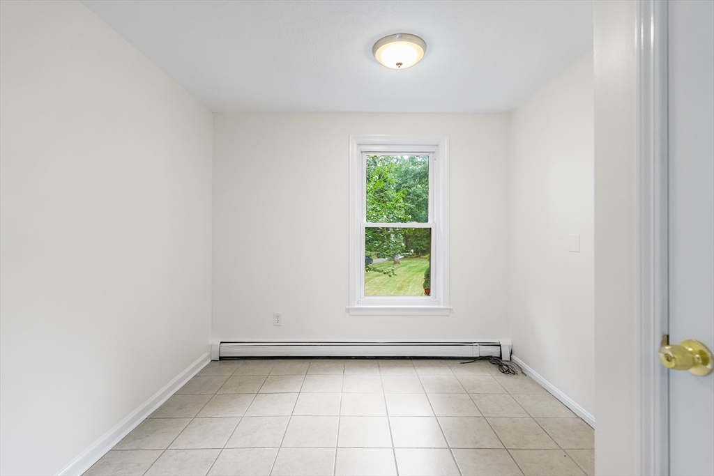 53 B Pond Street Boxford, MA 01921 - Photo 13 of 39 Gallery Image 13