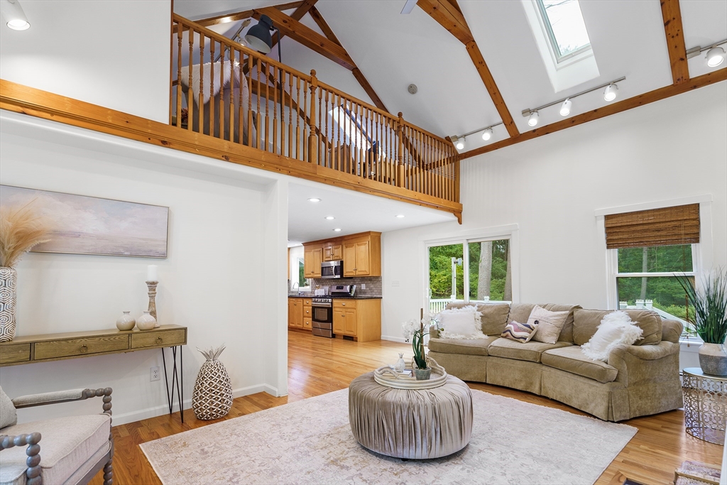 53 B Pond Street Boxford, MA 01921 - Photo 15 of 39 Gallery Image 15