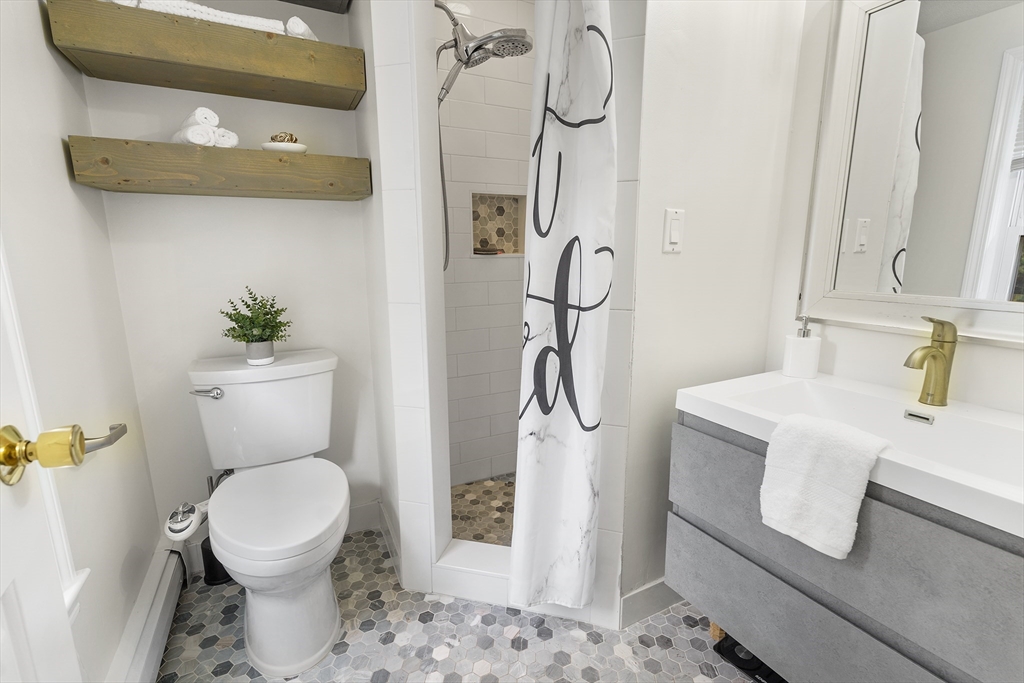 53 B Pond Street Boxford, MA 01921 - Photo 30 of 39 Gallery Image 30