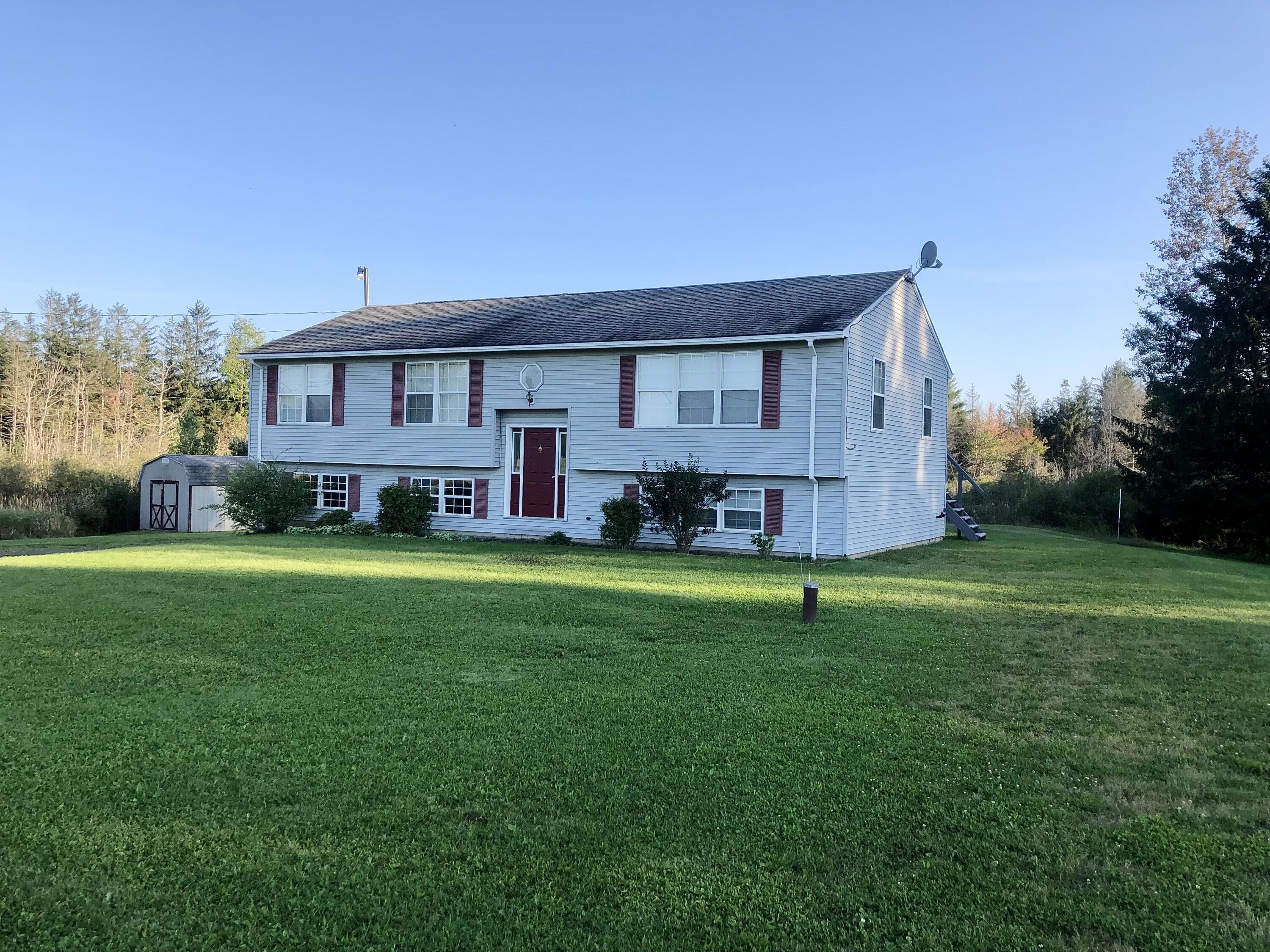 892 Fuller Road Hermon, ME 04401 - Photo 5 of 36 IMG_E2631