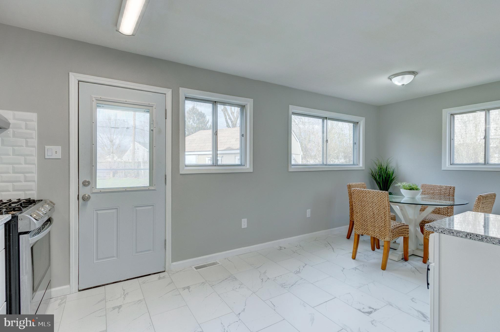 1212 Devers Road York, PA 17404 - Photo 9 of 25