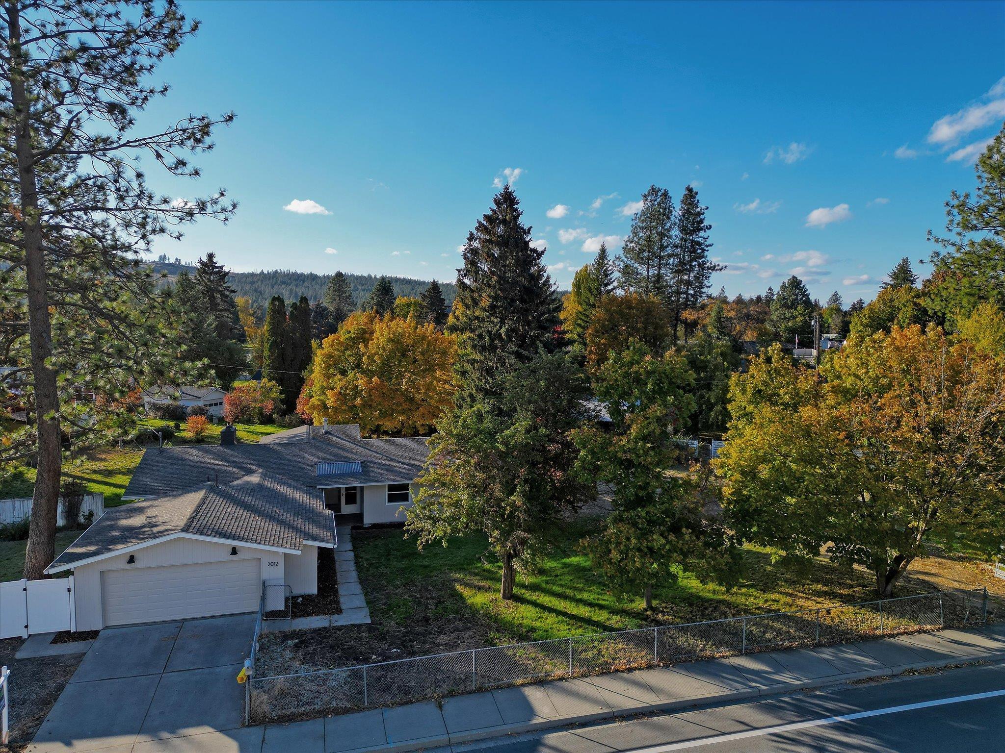 2012 South University Road Spokane Valley, WA 99206 - Photo 19 of 27