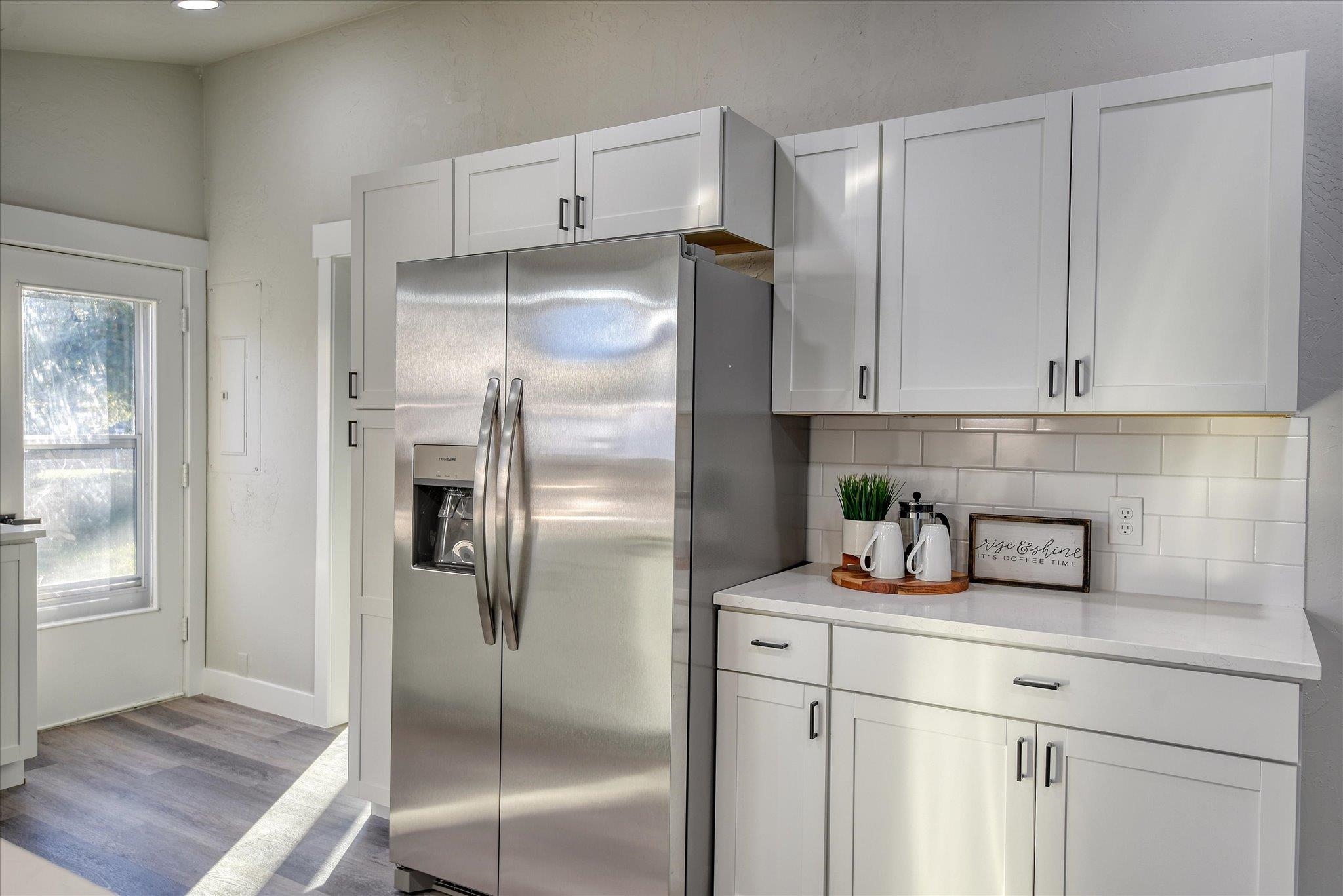 2012 South University Road Spokane Valley, WA 99206 - Photo 4 of 27