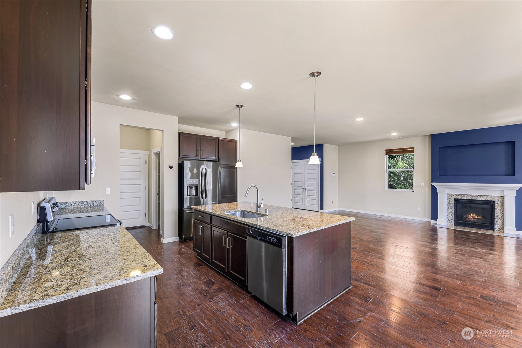 5510 Razor Peak Drive Mount Vernon, WA 98273 - Photo 7 of 40 Gallery Image 7