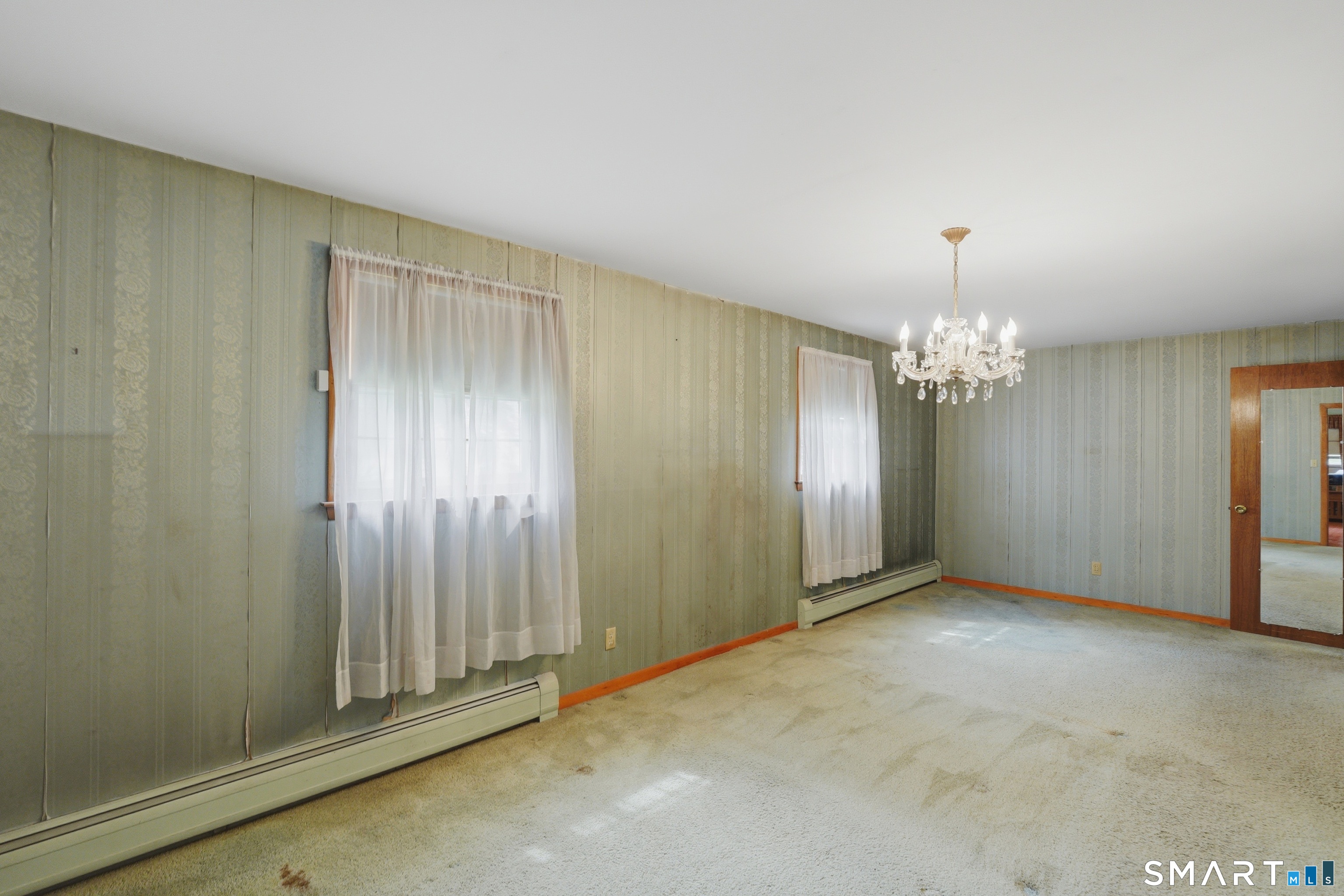 40 Royal Oak Road New Britain, CT 06053 - Photo 16 of 33