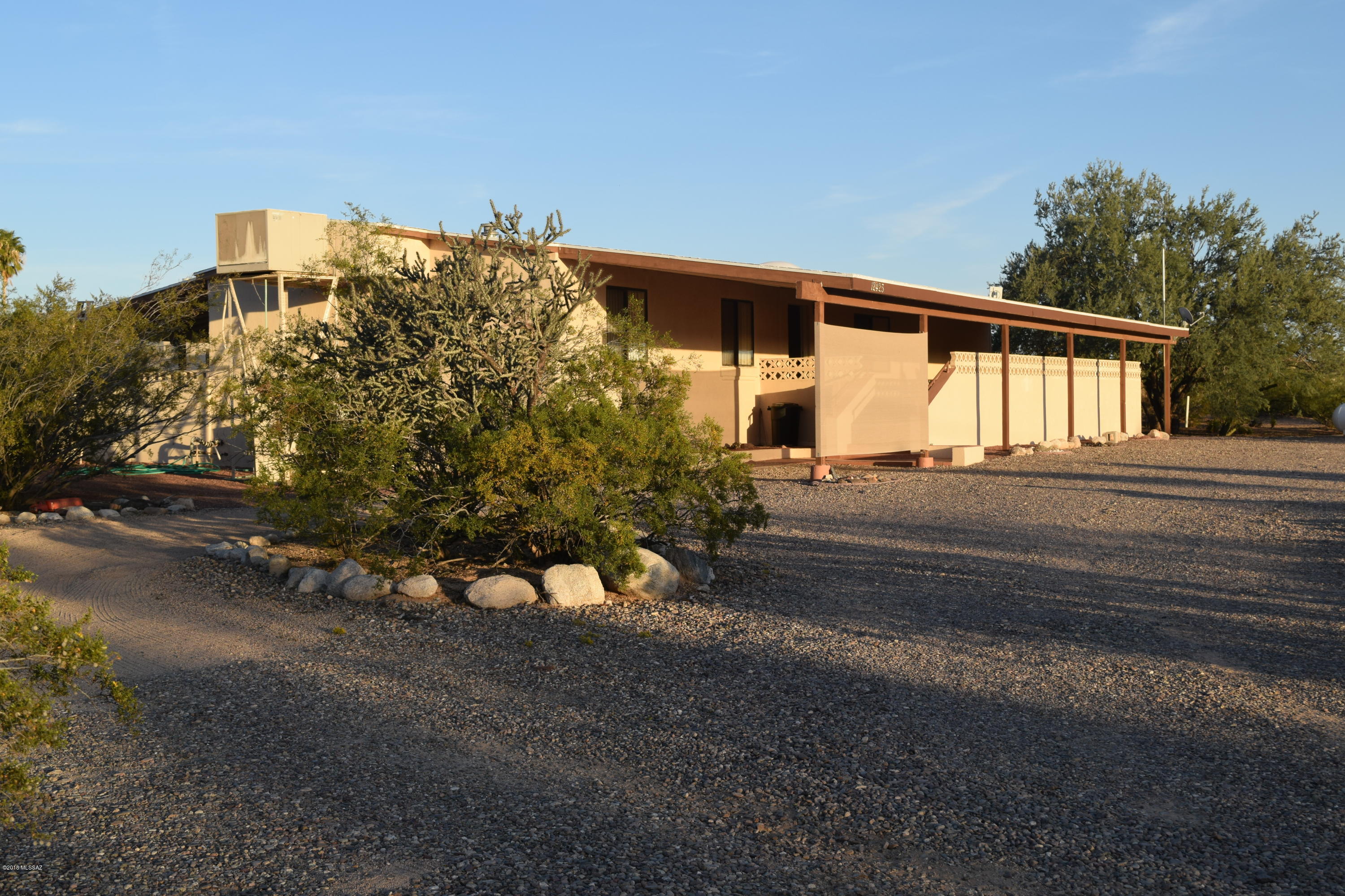 12423 West Mile Wide Road Tucson, AZ 85743 - Photo 1 of 50 Gallery Image 1