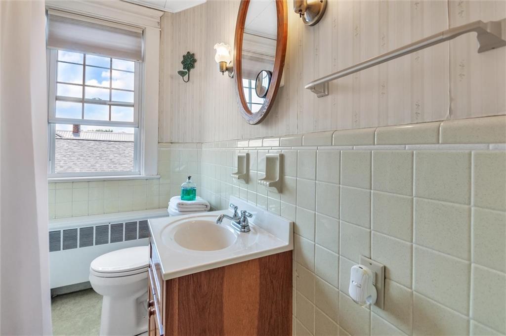 409 Ridge Avenue Canonsburg, PA 15317 - Photo 11 of 21 Gallery Image 11