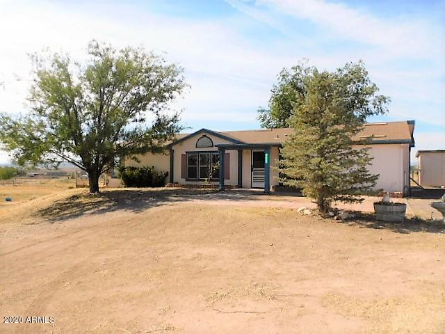 26400 North Bull Snake Road Paulden, AZ 86334 - Photo 19 of 41 front view right side