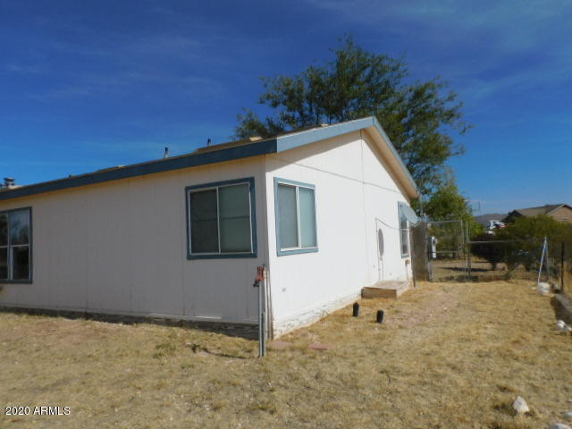 26400 North Bull Snake Road Paulden, AZ 86334 - Photo 36 of 41 side view left